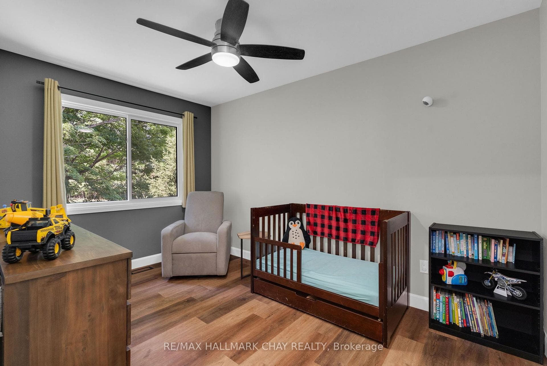 780 Marshall Road, Tiny