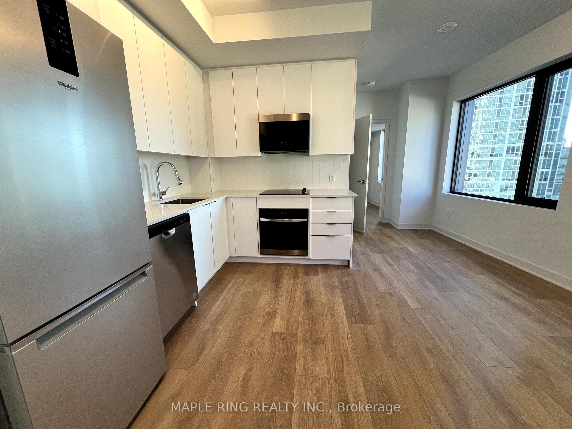 2920 Highway 7 Road Unit 506 photo 1