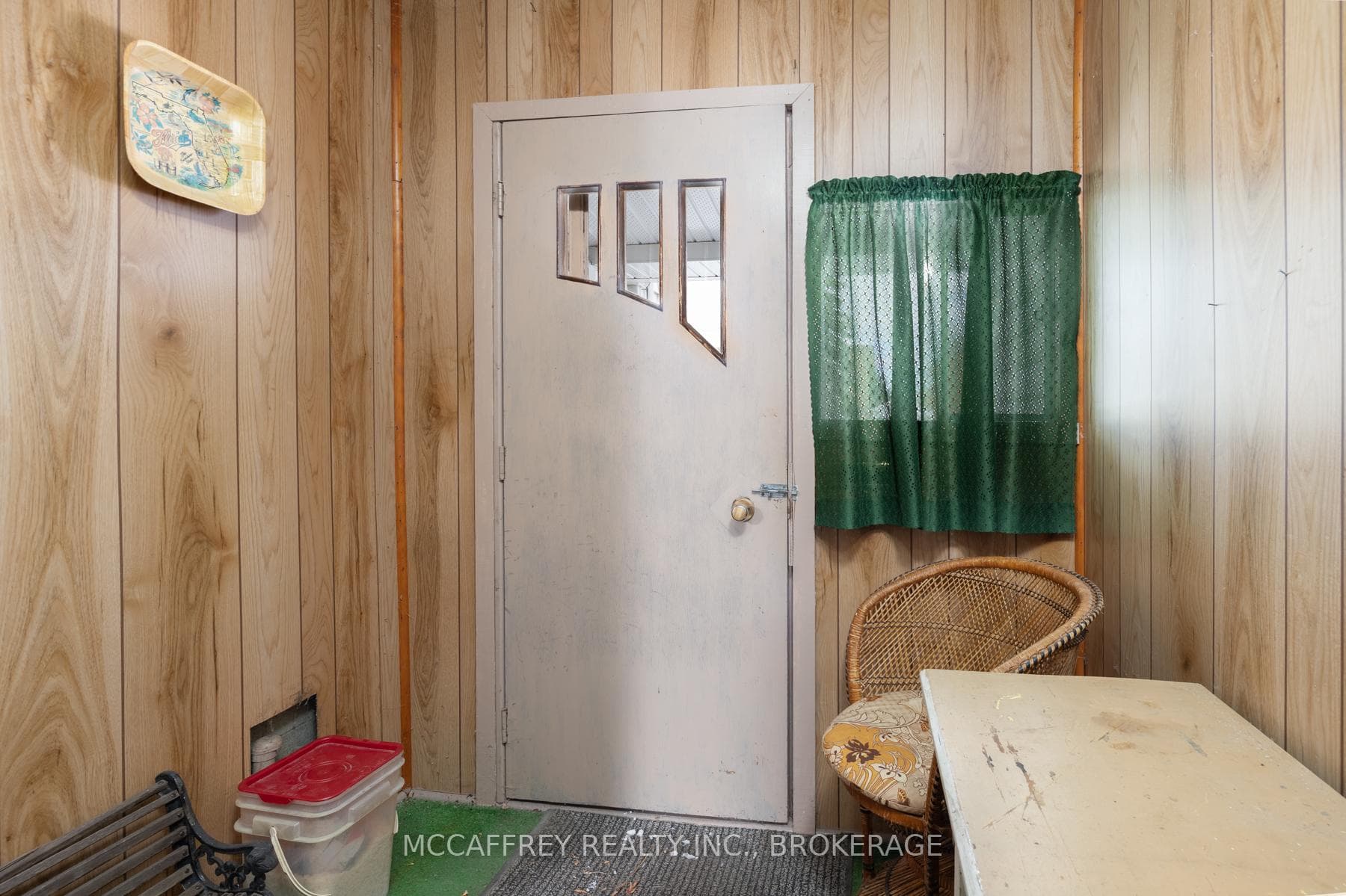 174 Thomas Street photo 10