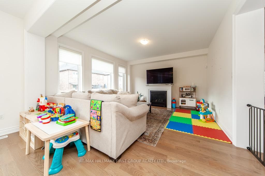 153 Marcel Brunelle Drive photo 6