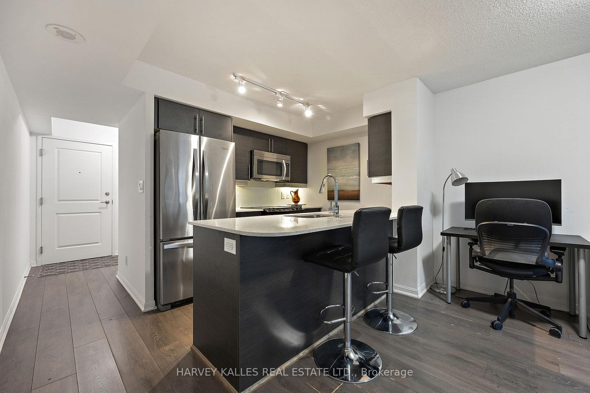 38 Grand Magazine Street Unit 628 photo 8