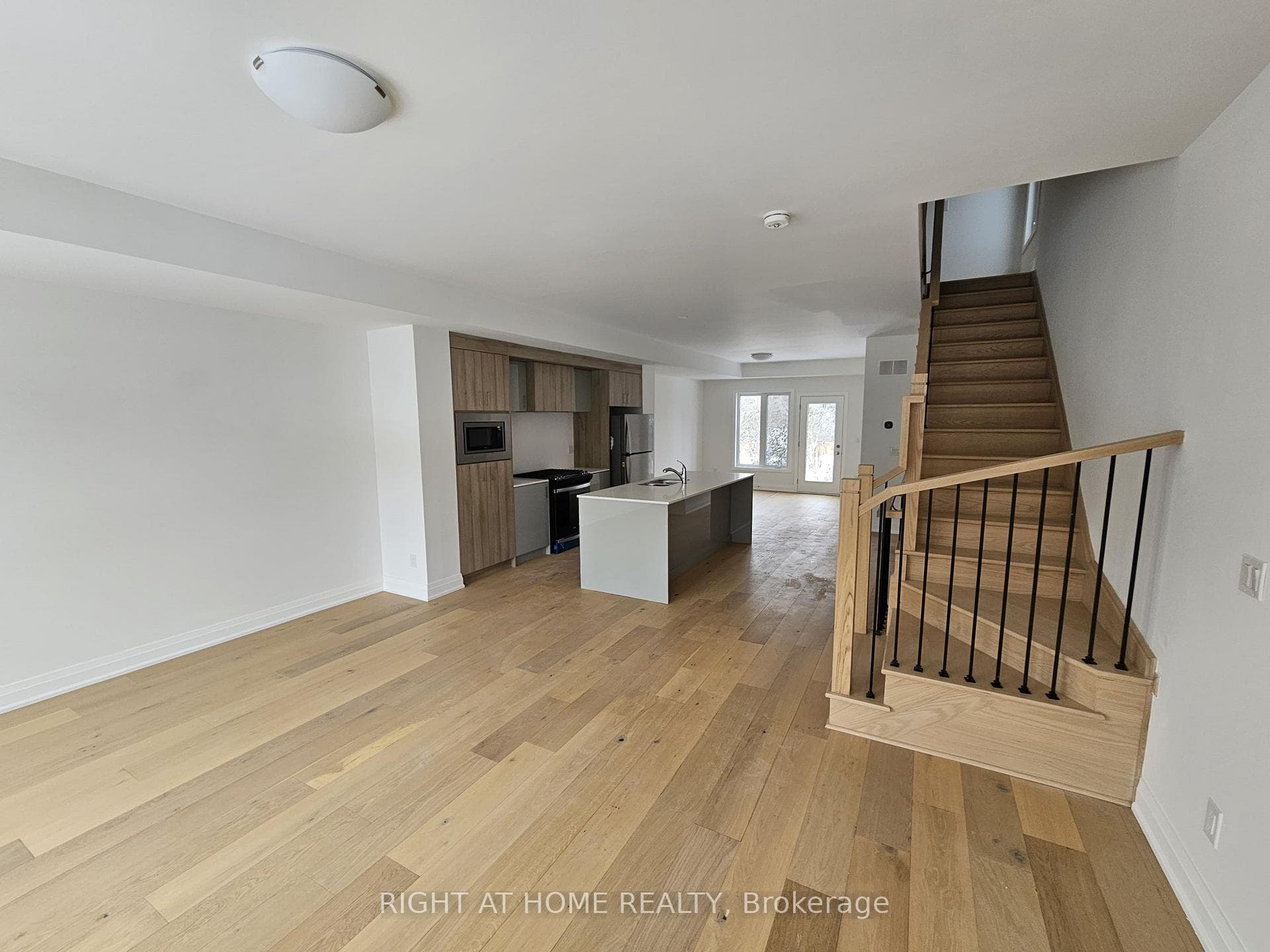 16 Persica Street Unit #2 photo 7