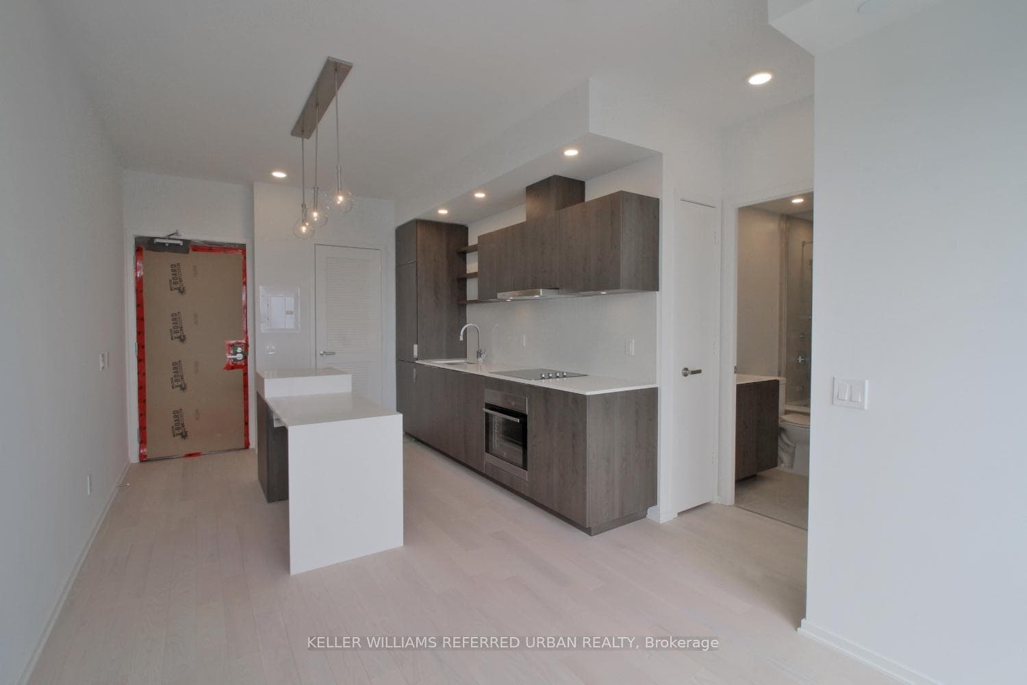 16 Bonnycastle Street Unit 1707 photo 3
