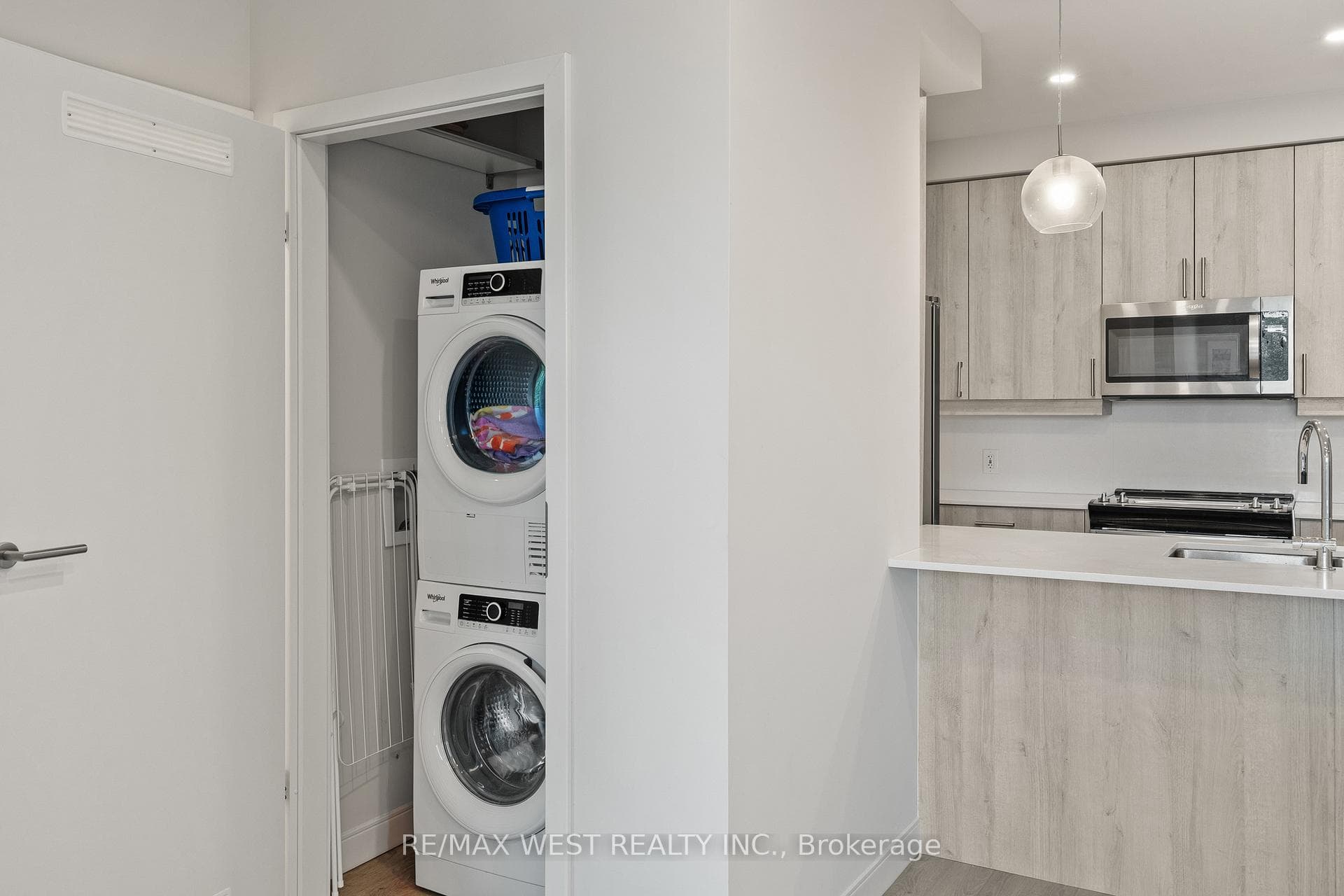 118 West Street Unit 502 photo 16