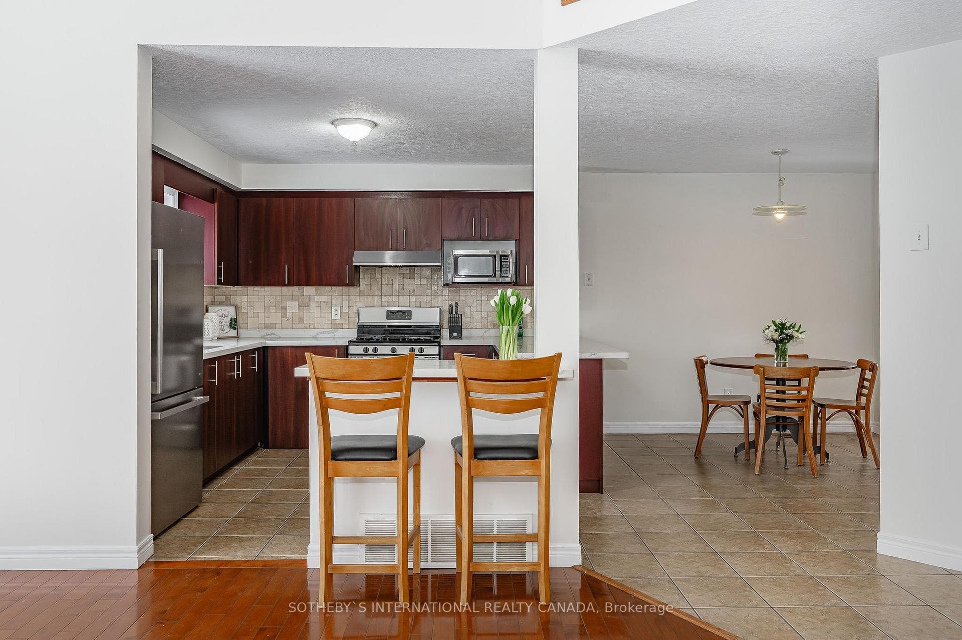 218 Doon Mills Drive photo 9