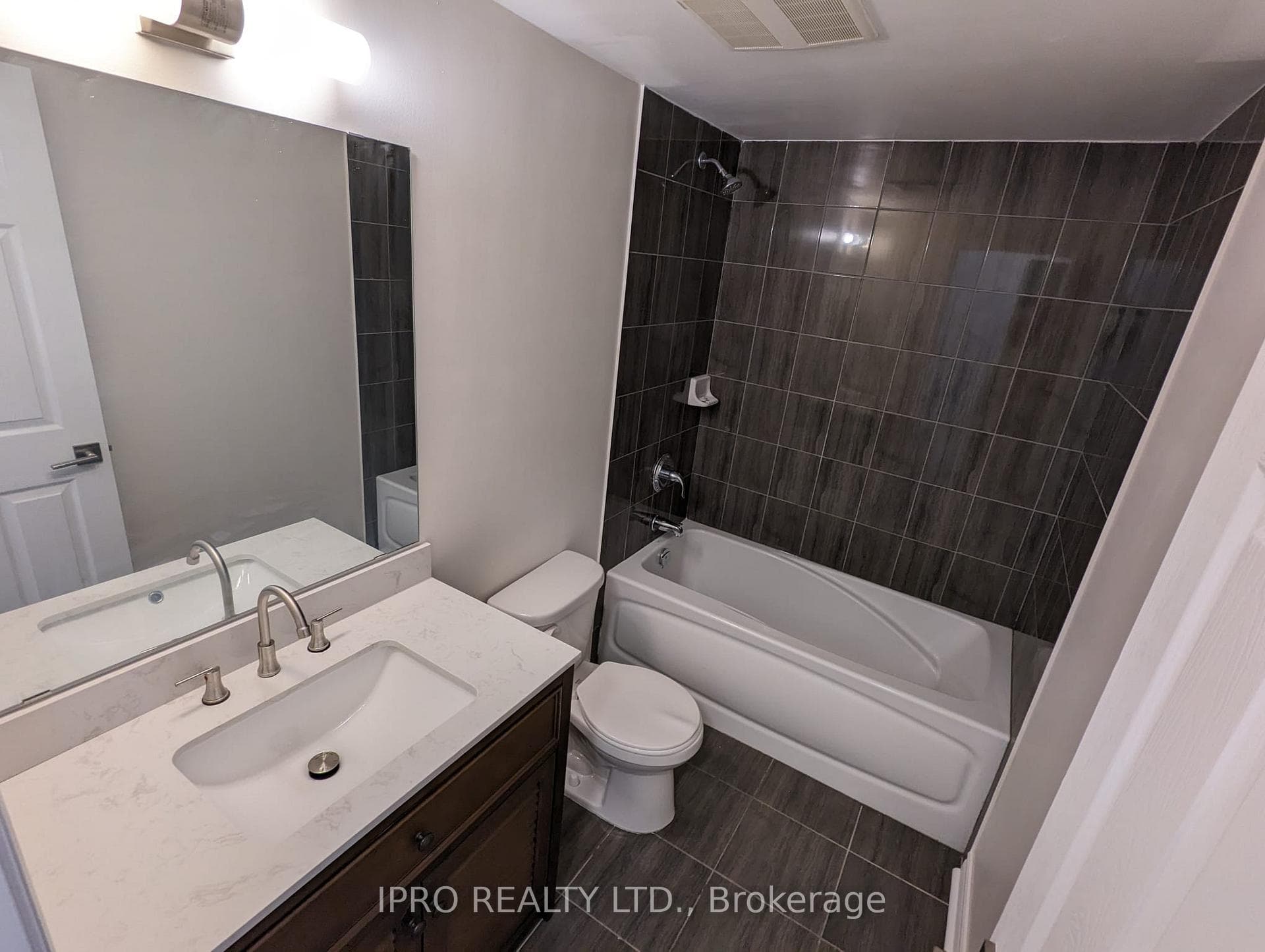 1 Falaise Road Unit 112 photo 9