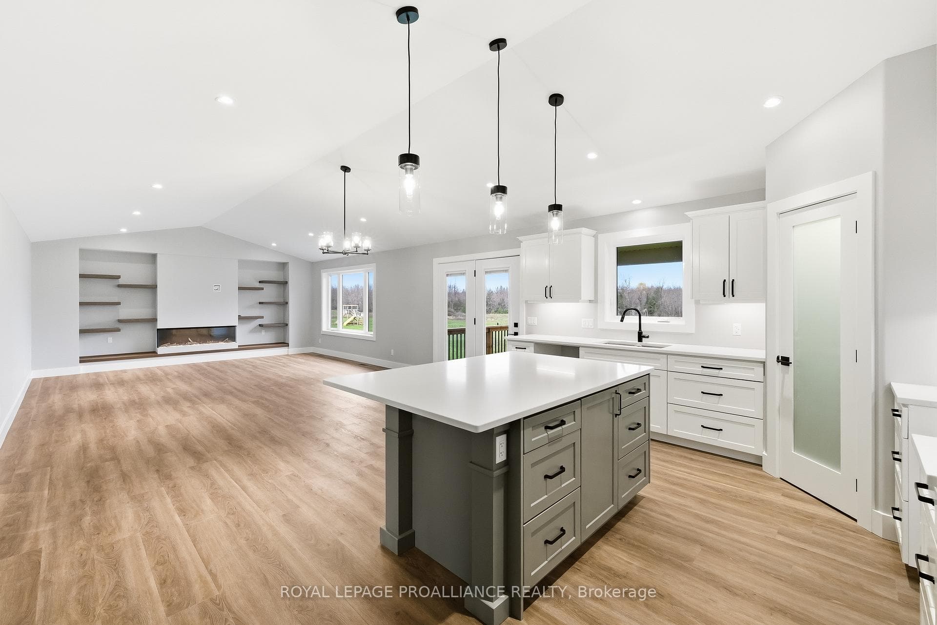 1400 Harold Road photo 11
