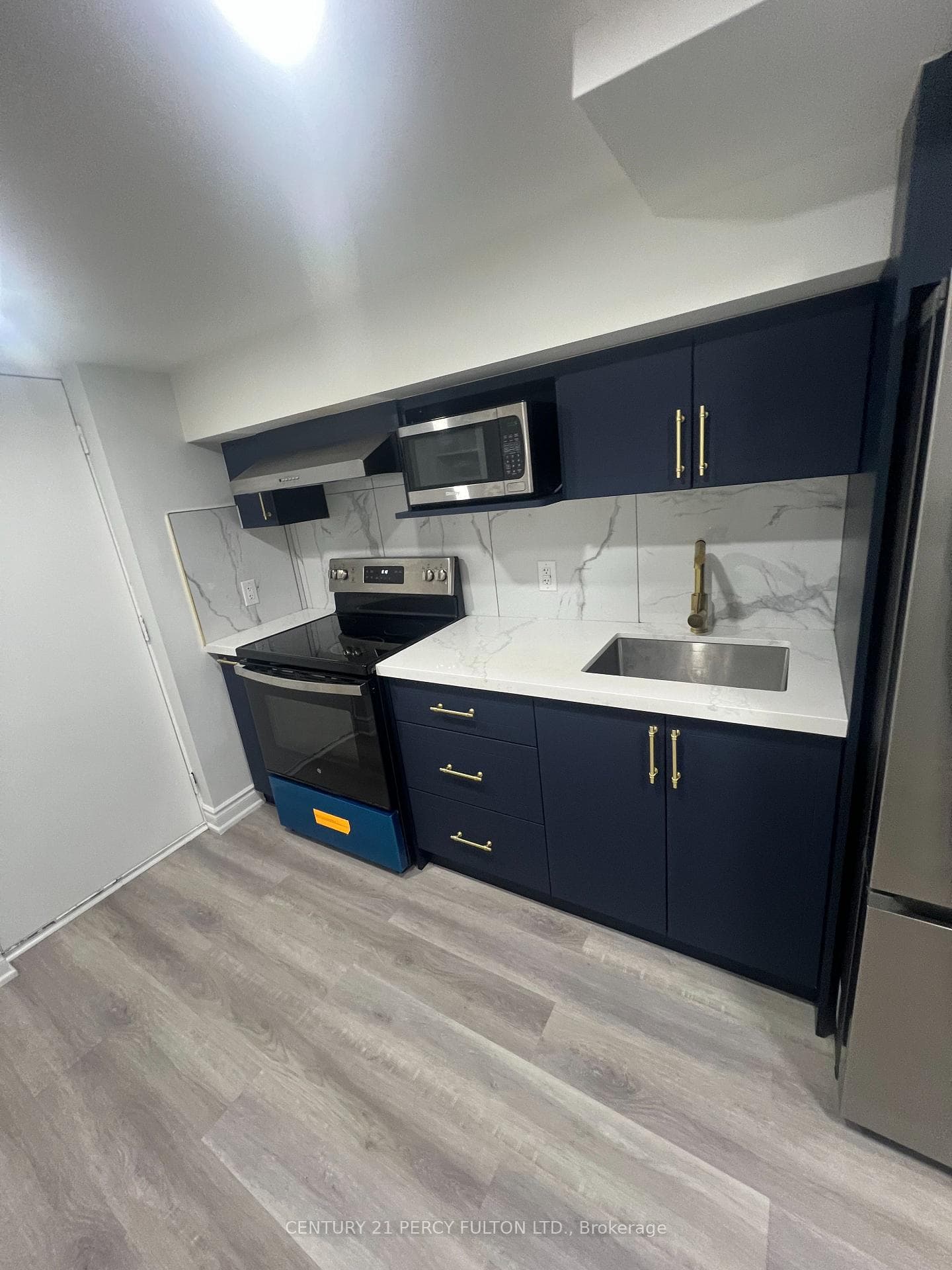 1223 Plymouth Drive photo 4