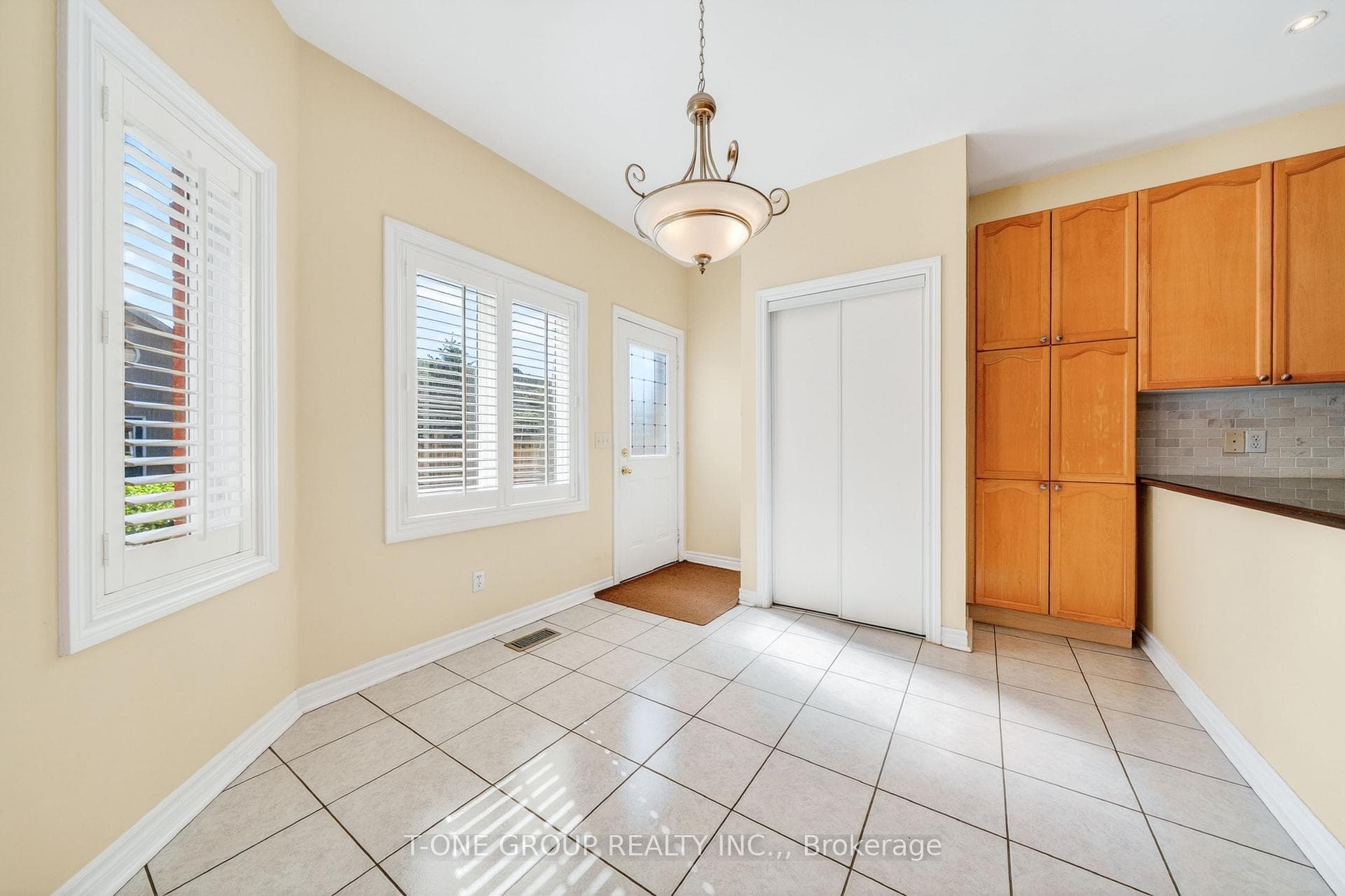 99 Prospectors Drive photo 19