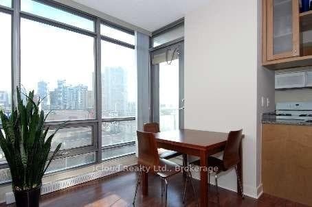 Open Concept Dining Area