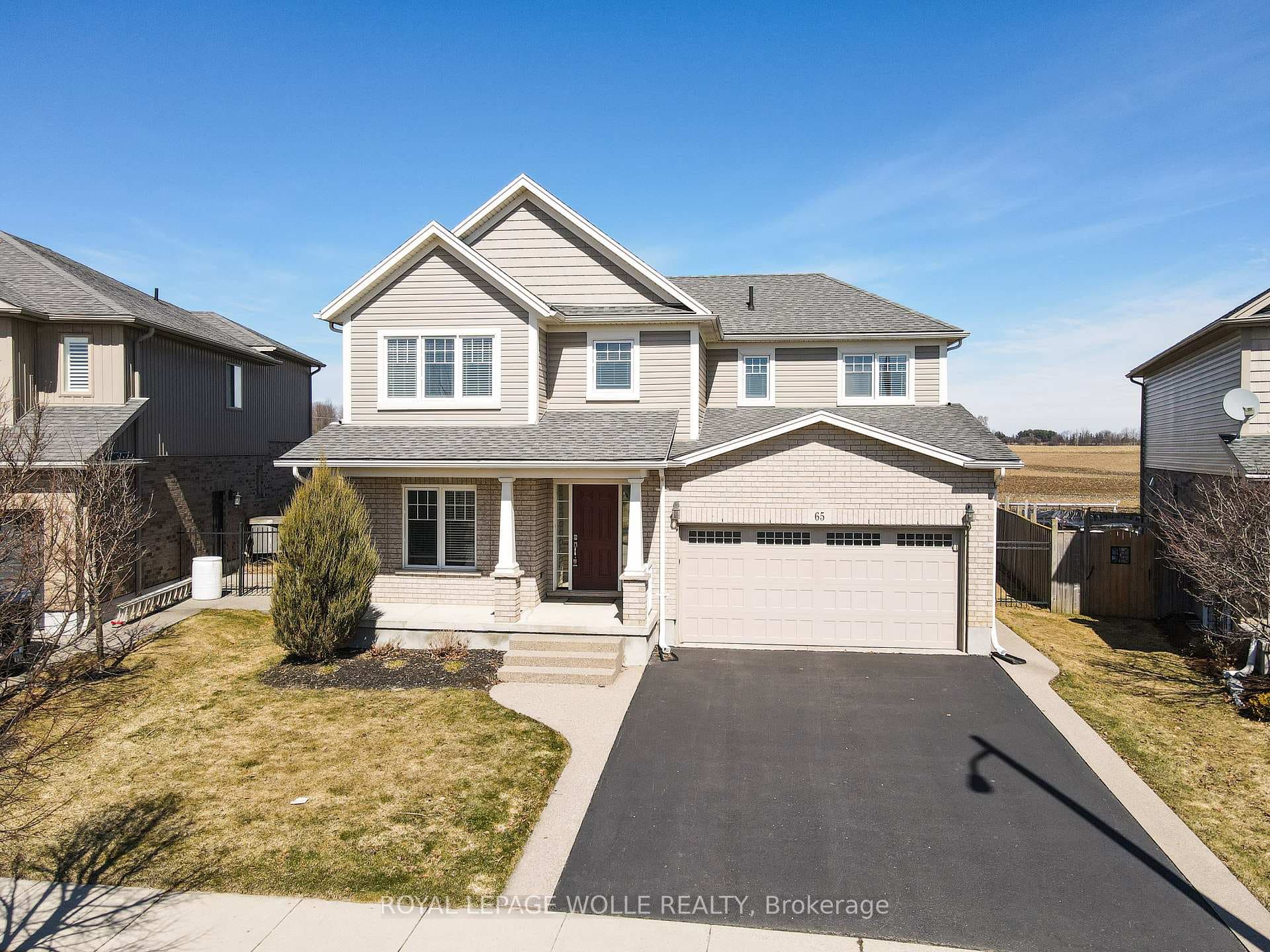 65 Goldschmidt Crescent photo 28
