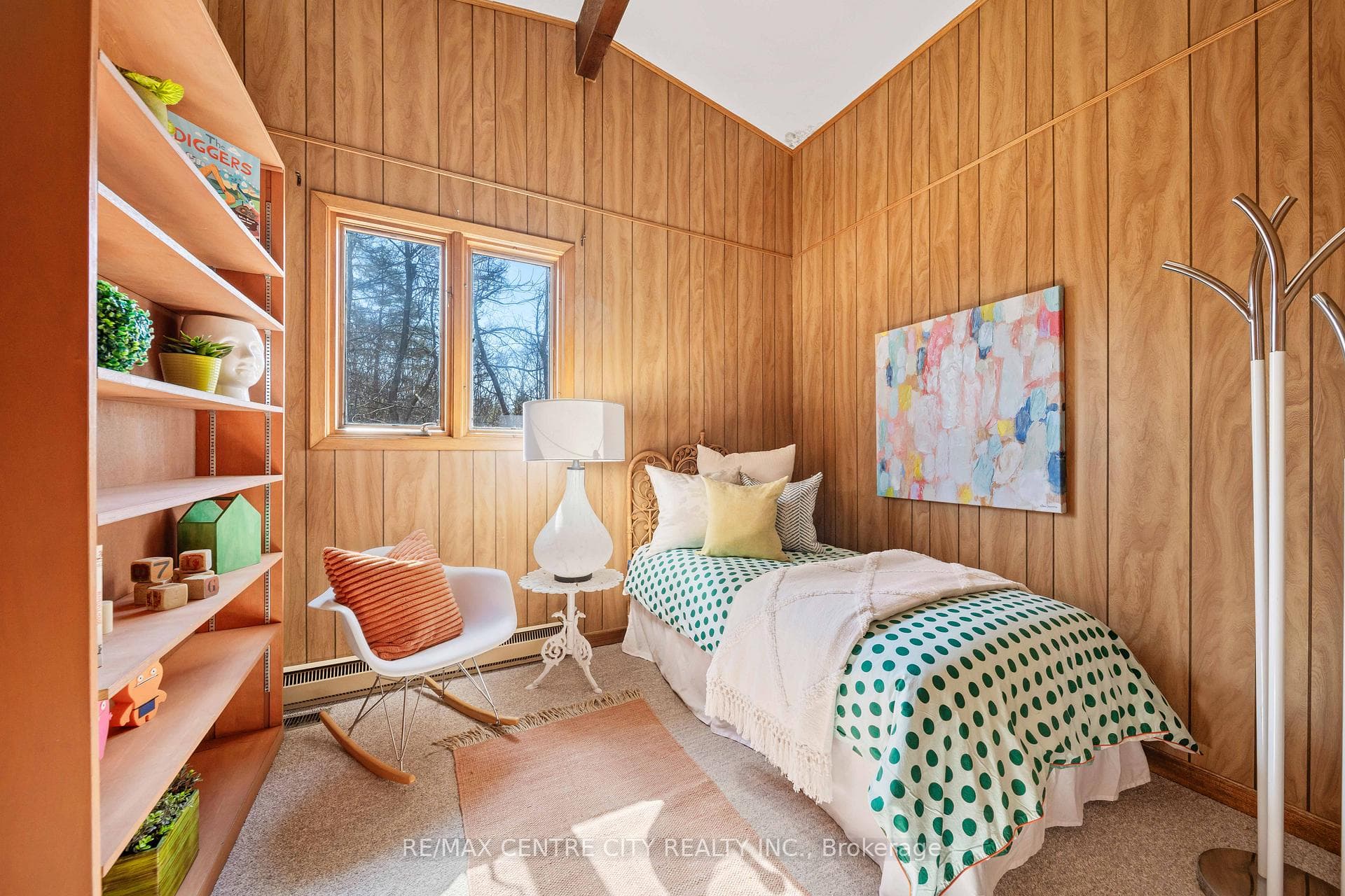 2nd Bedroom