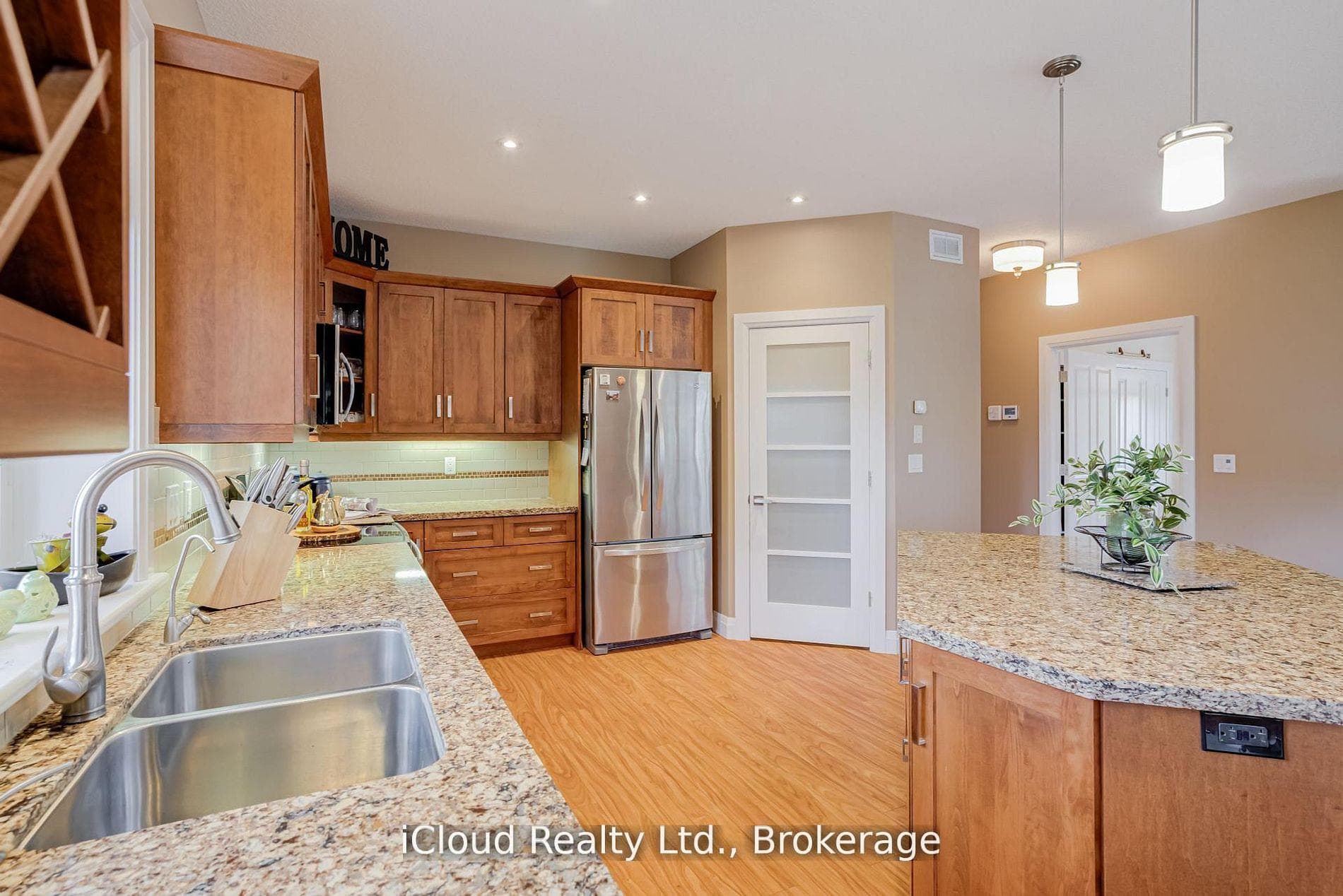 16 Highland Road photo 10