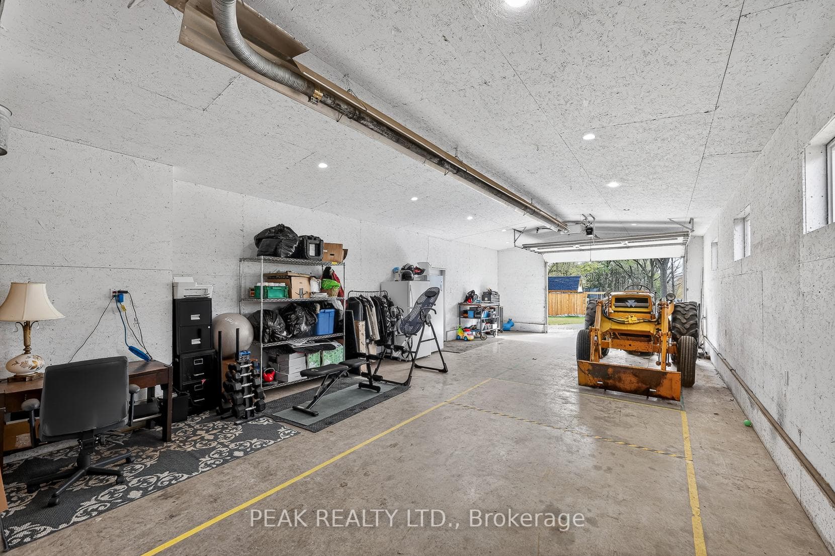 269 Robinson Street photo 20