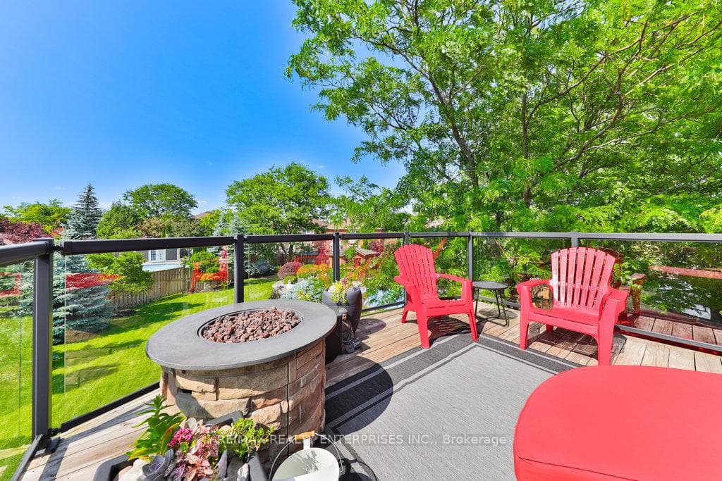 Overlooks Backyard Oasis With Complete Privacy
