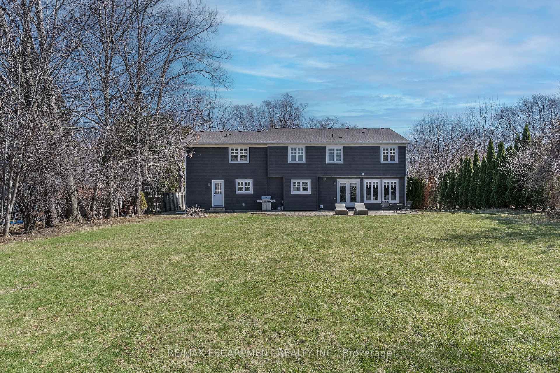 400 Hamilton Drive photo 30