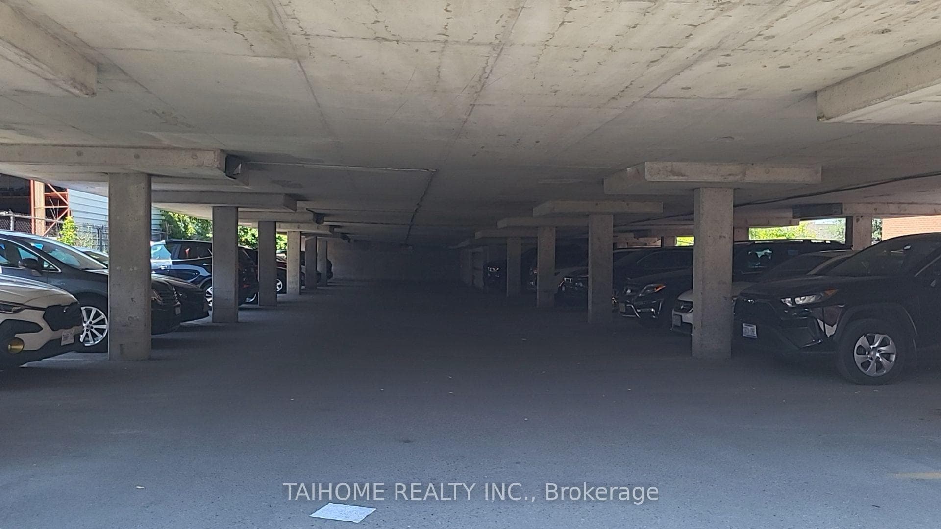 3880 Midland Avenue Unit 05 photo 10