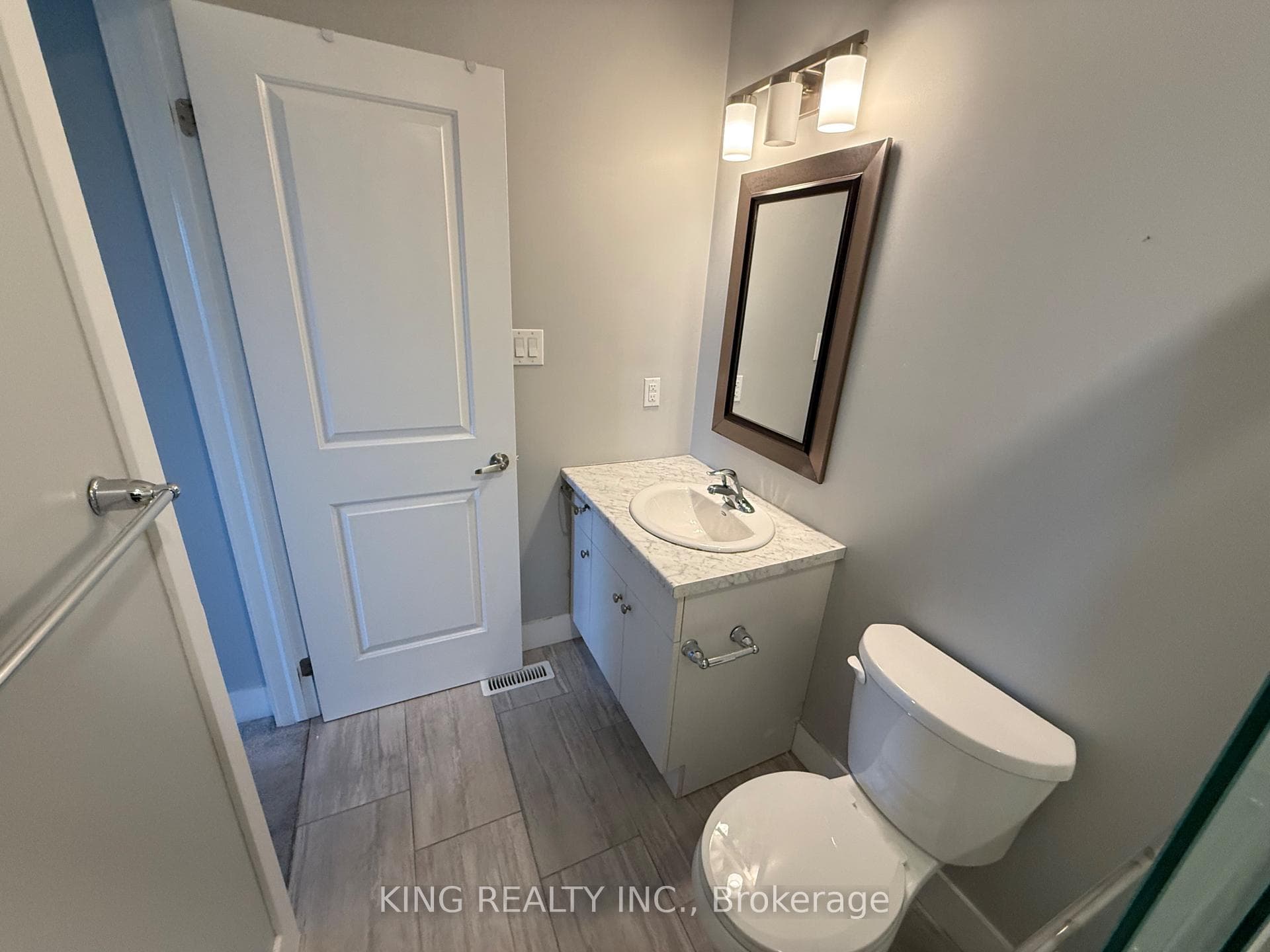 2070 Meadowgate Boulevard Unit 51 photo 35