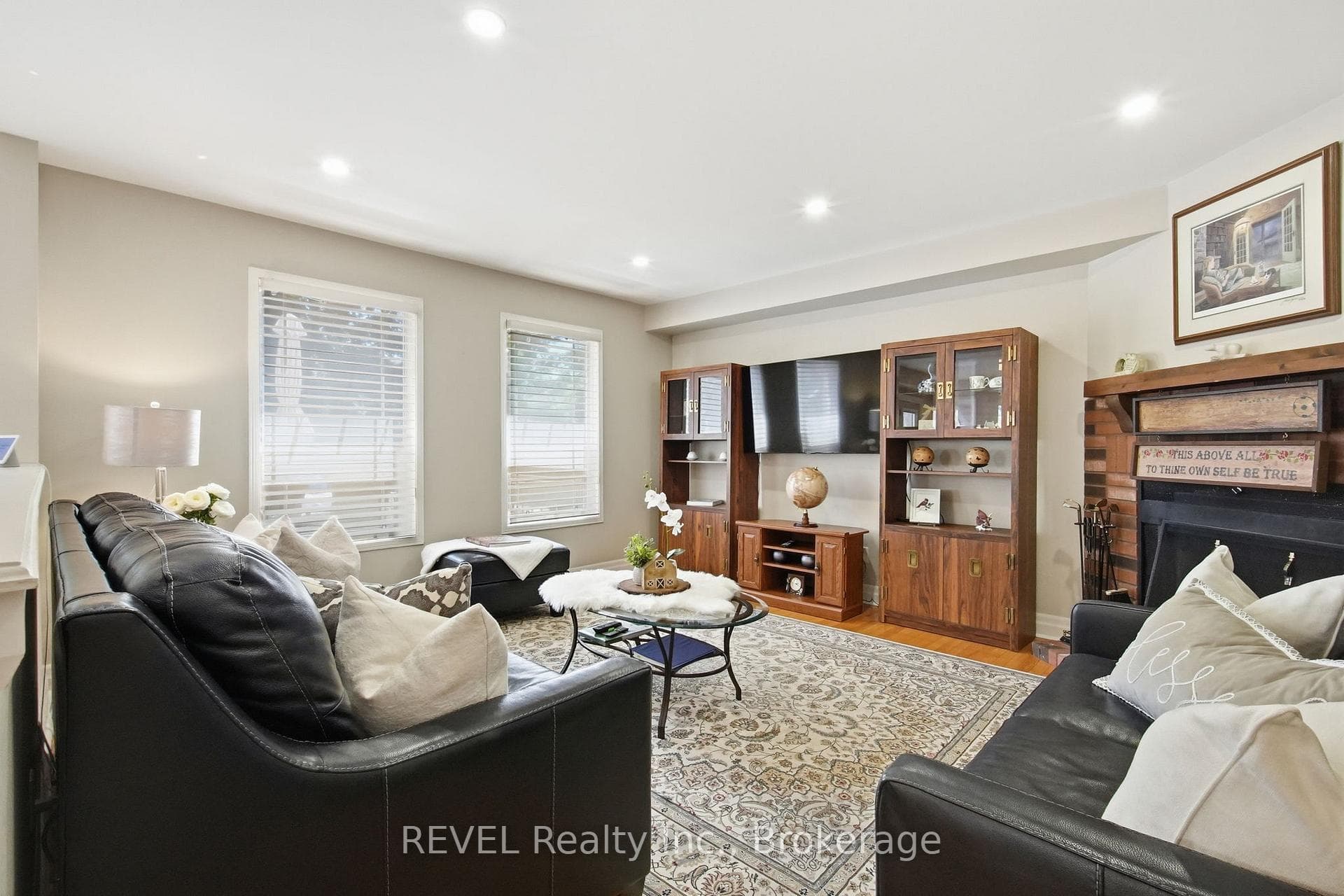 29 Stratton Crescent photo 11