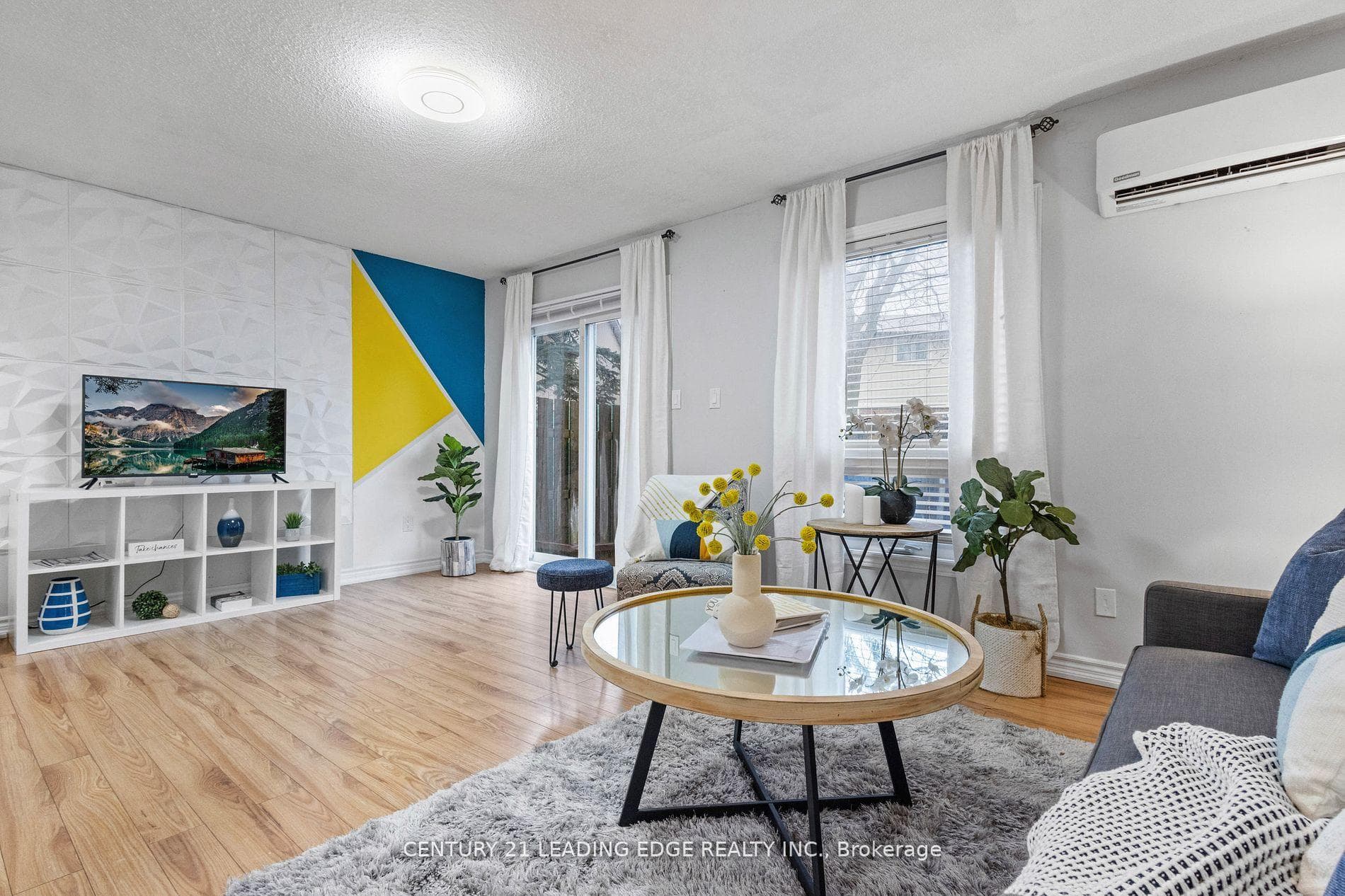 450 Bristol Crescent Unit 32 photo 6