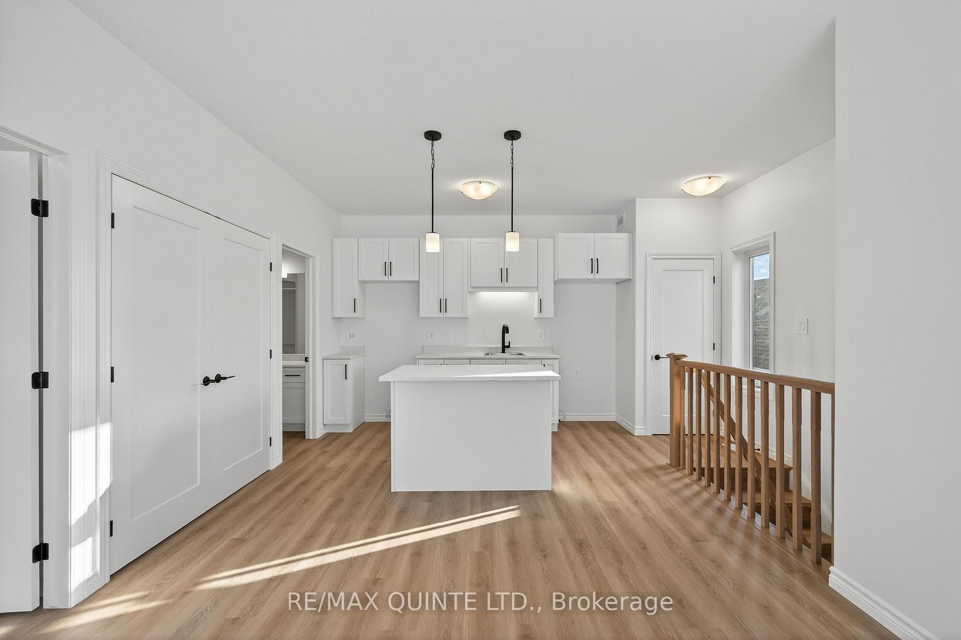 77B Athabaska Drive photo 4
