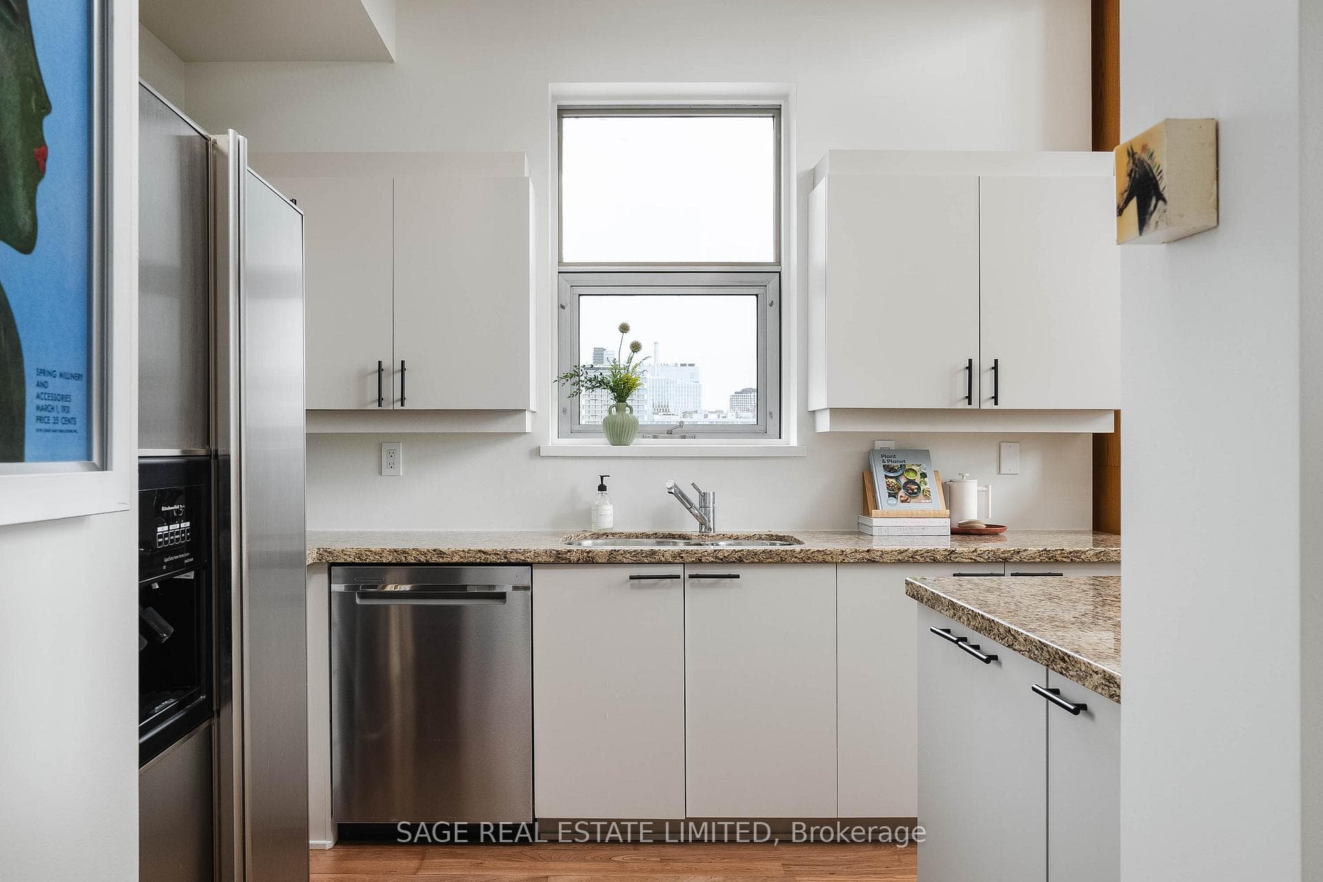 160 Baldwin Street Unit 612 photo 6
