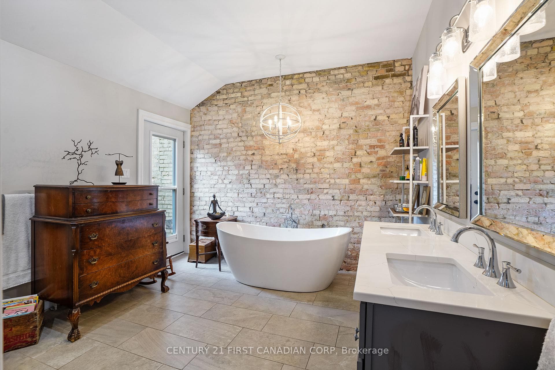 486 Princess Avenue photo 23