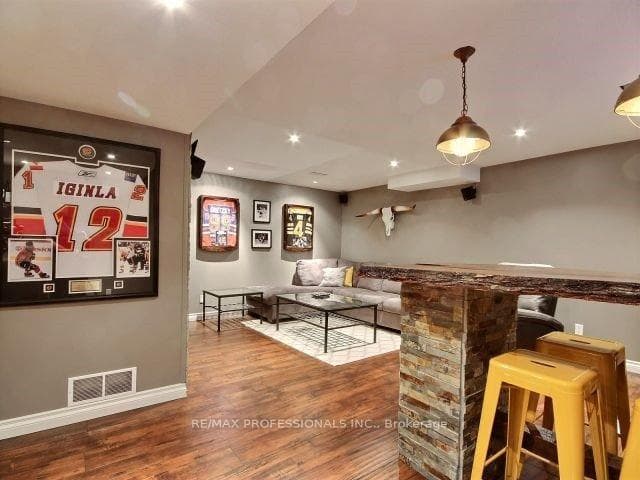 36 Acker Street photo 15