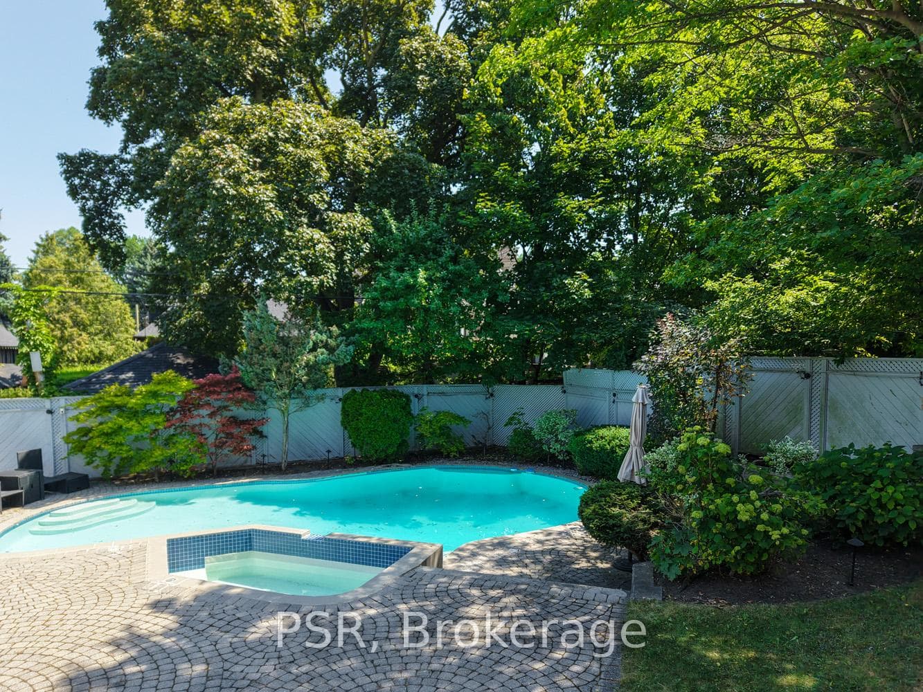 149 Dunvegan Road photo 43