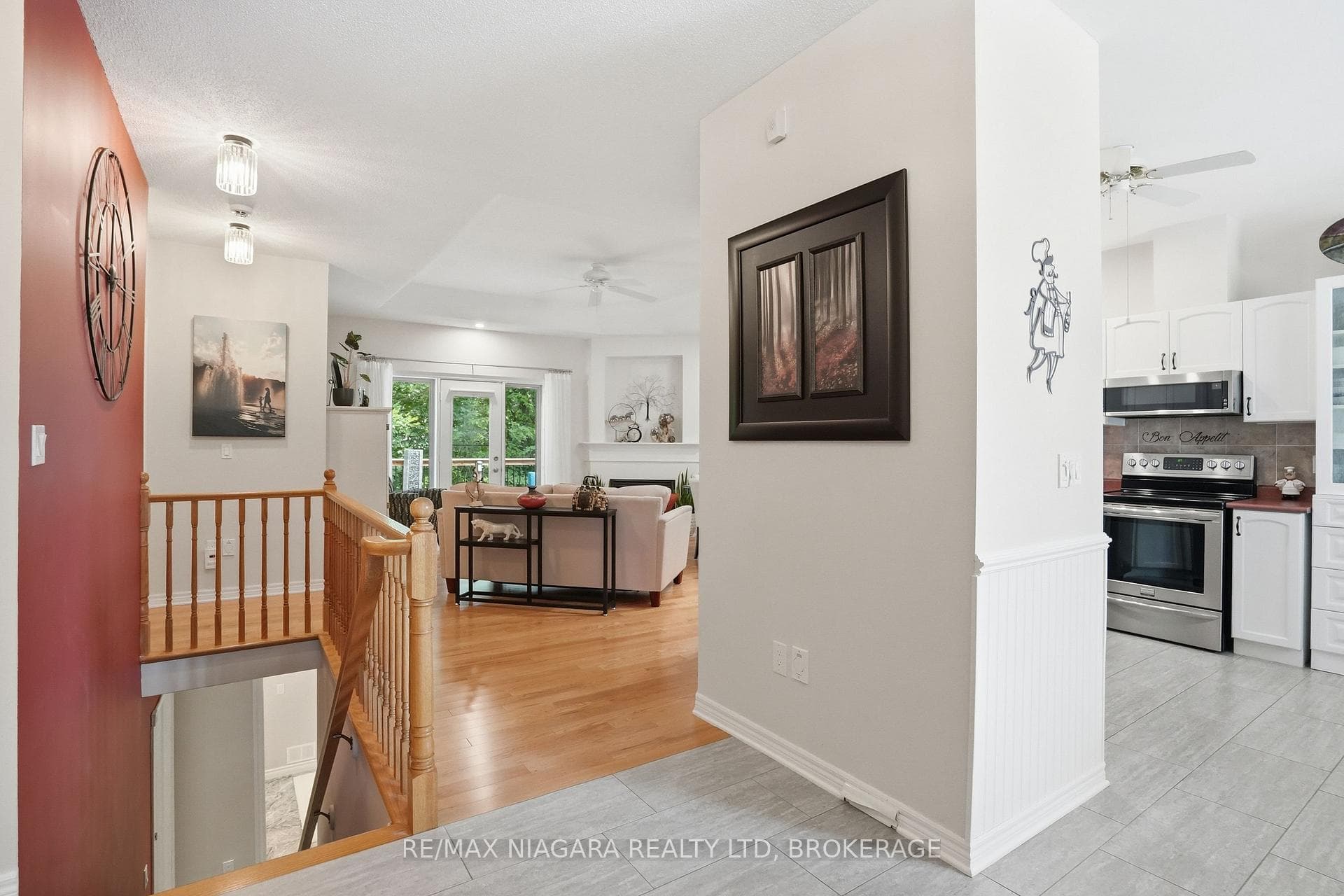 99 Linwell Road Unit 10 photo 4