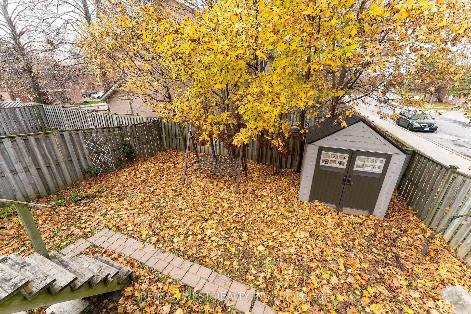 721 Acadia Drive photo 33