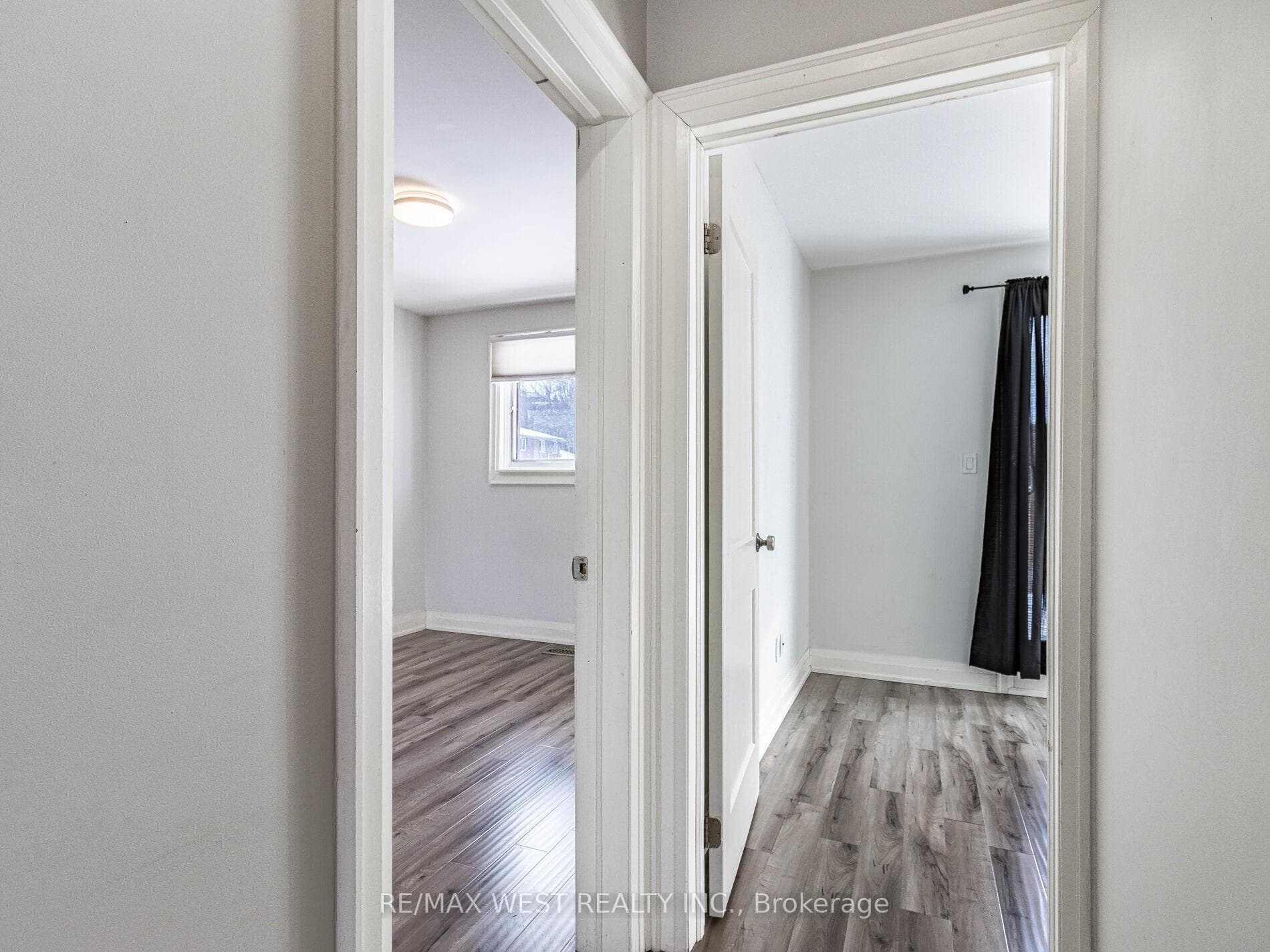 54 James Street photo 30