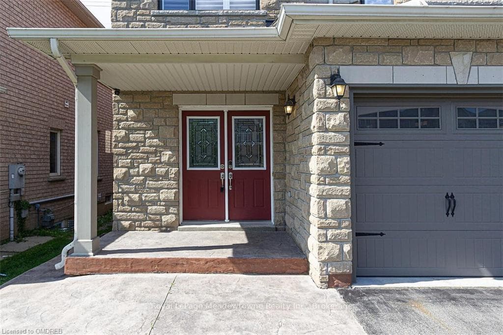 32 TATRA Crescent photo 2