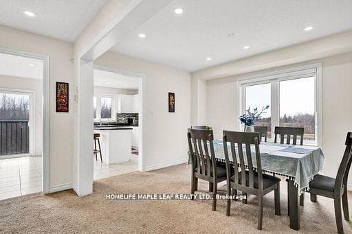 301 Moody Street photo 10