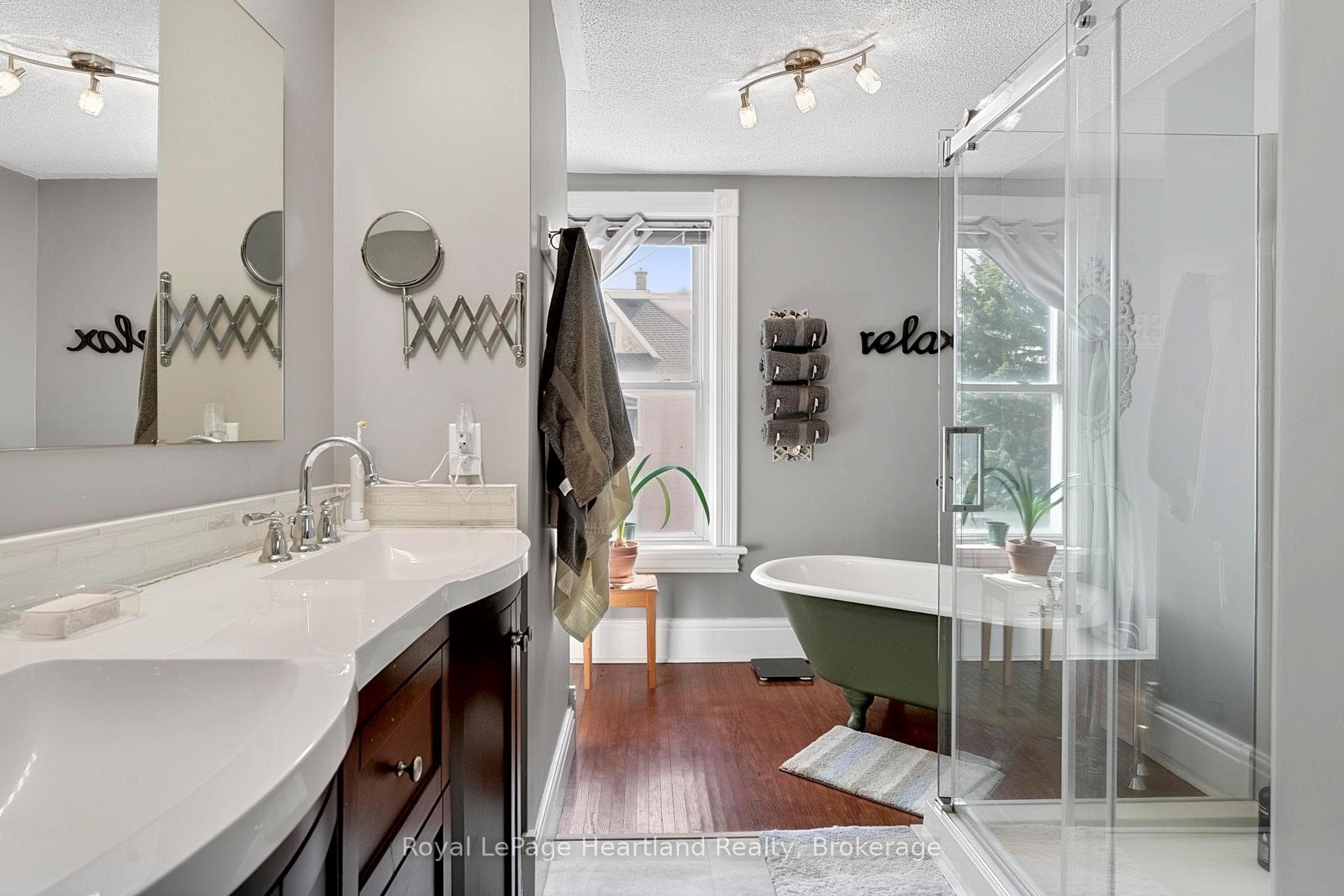 67 Elgin Avenue photo 34