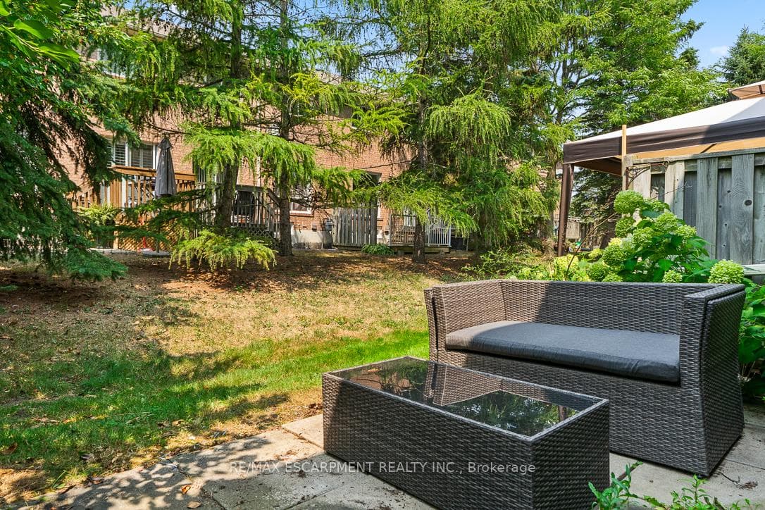 155 Taylorwood Avenue photo 37