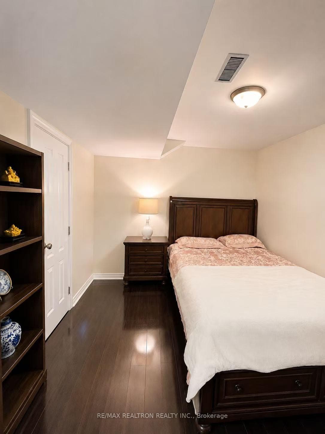 29 Clayson Street Unit Bsmt photo 15