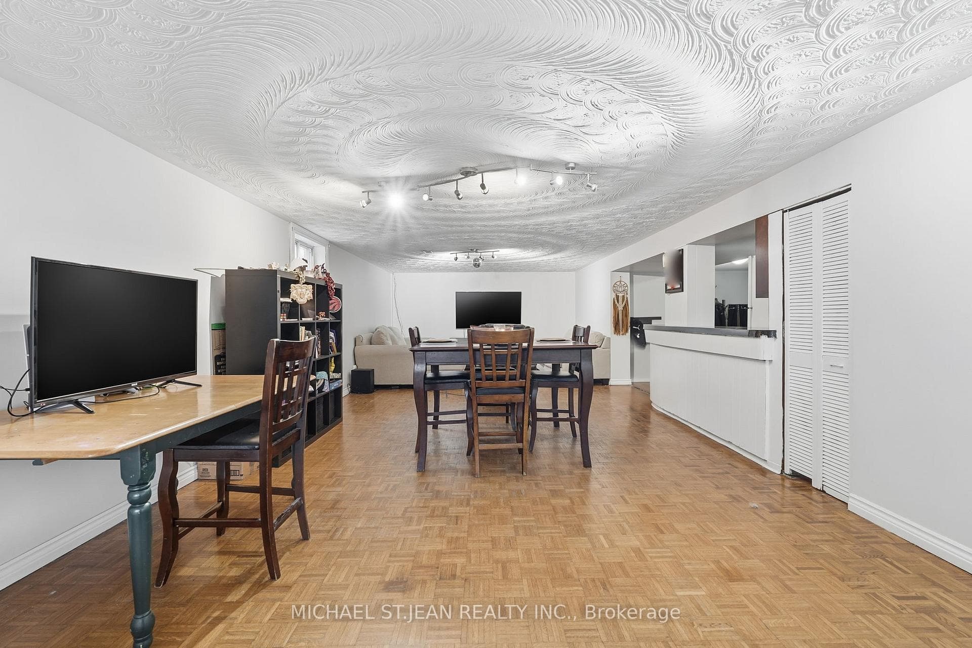 20 Nelligan Place photo 40