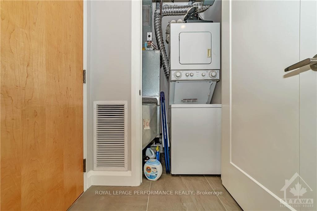 205 BOLTON Street Unit 227 photo 21