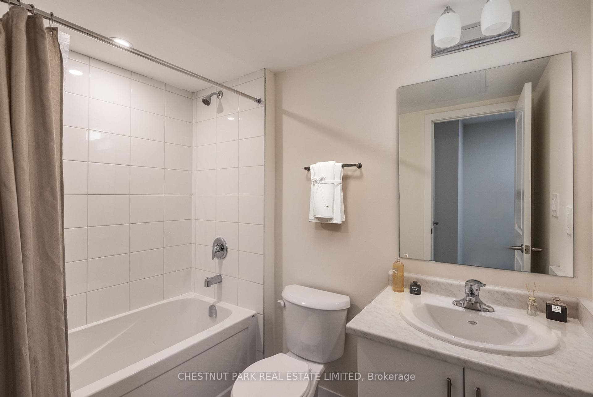 755 Omega Drive Unit 204 photo 11