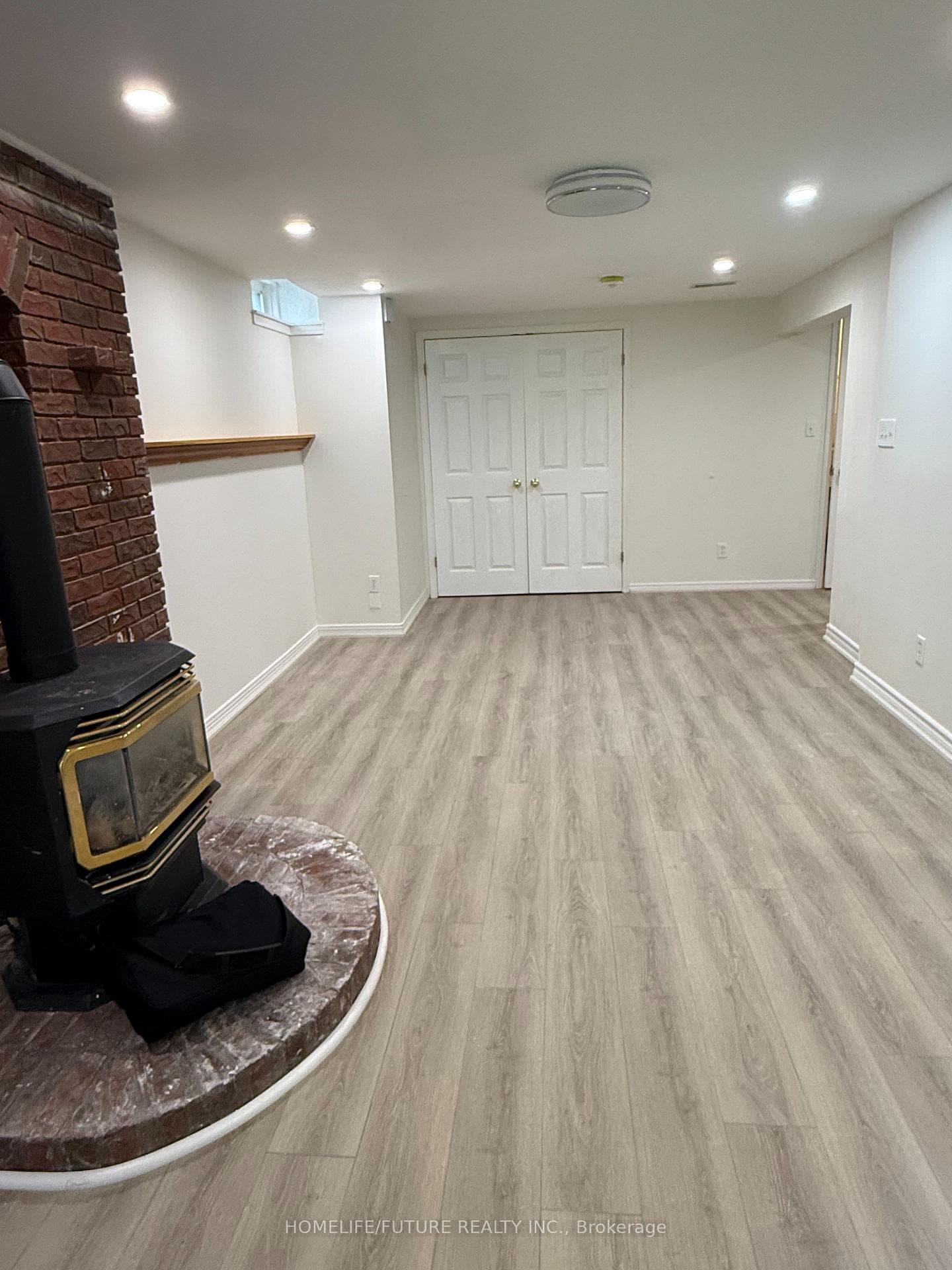 3 Nearctic Court Unit Bsmt photo 5