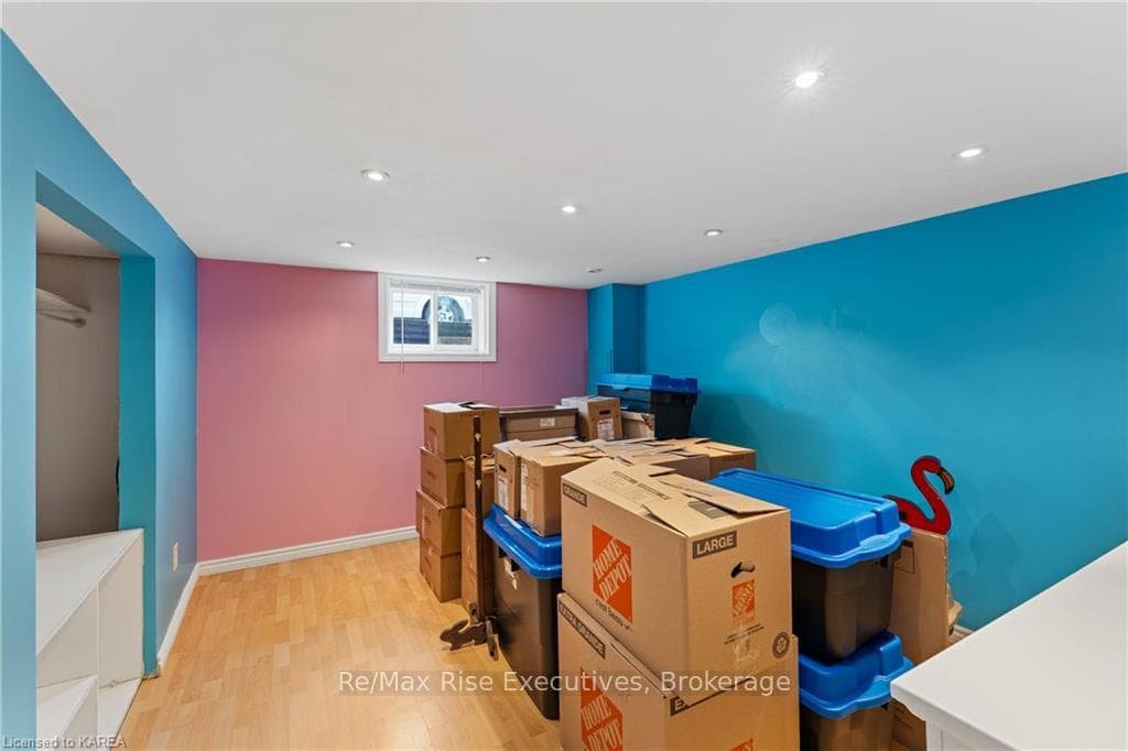282 LAKEVIEW Avenue photo 27