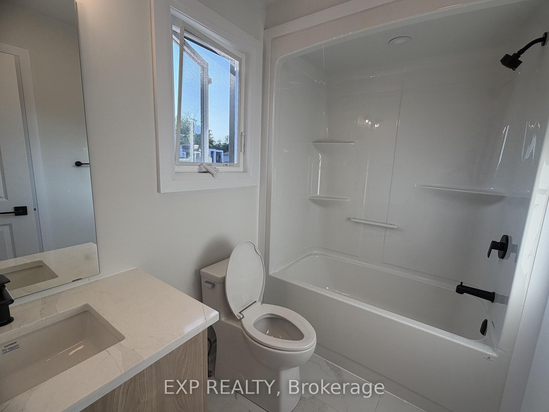 6466 SUNSHINE Common photo 27