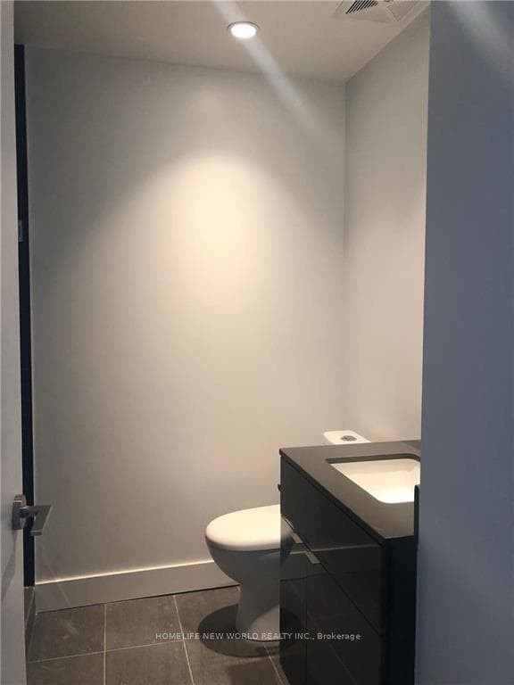 7 grenville Street Unit 4002 photo 8