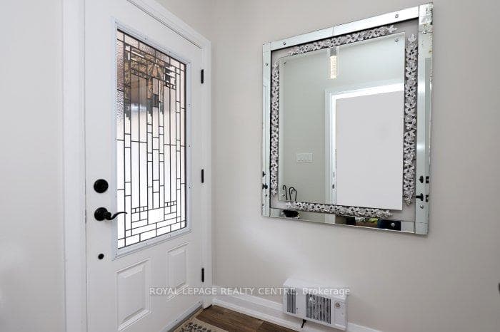 201 Medland Street Unit B photo 30