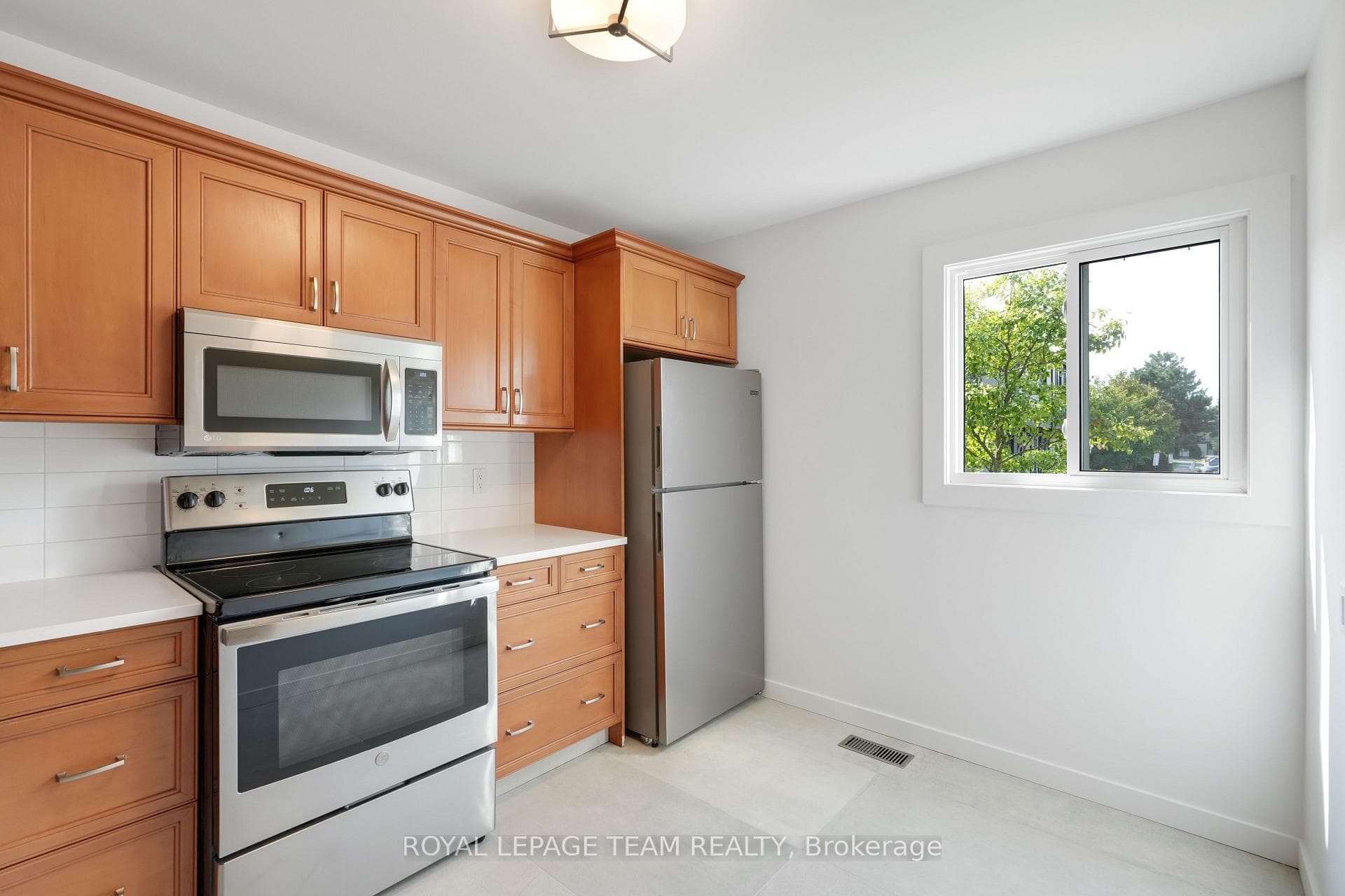 1787 Meadowbrook Road photo 8