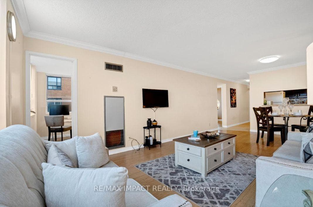 1665 Pickering Parkway Unit 715 photo 13