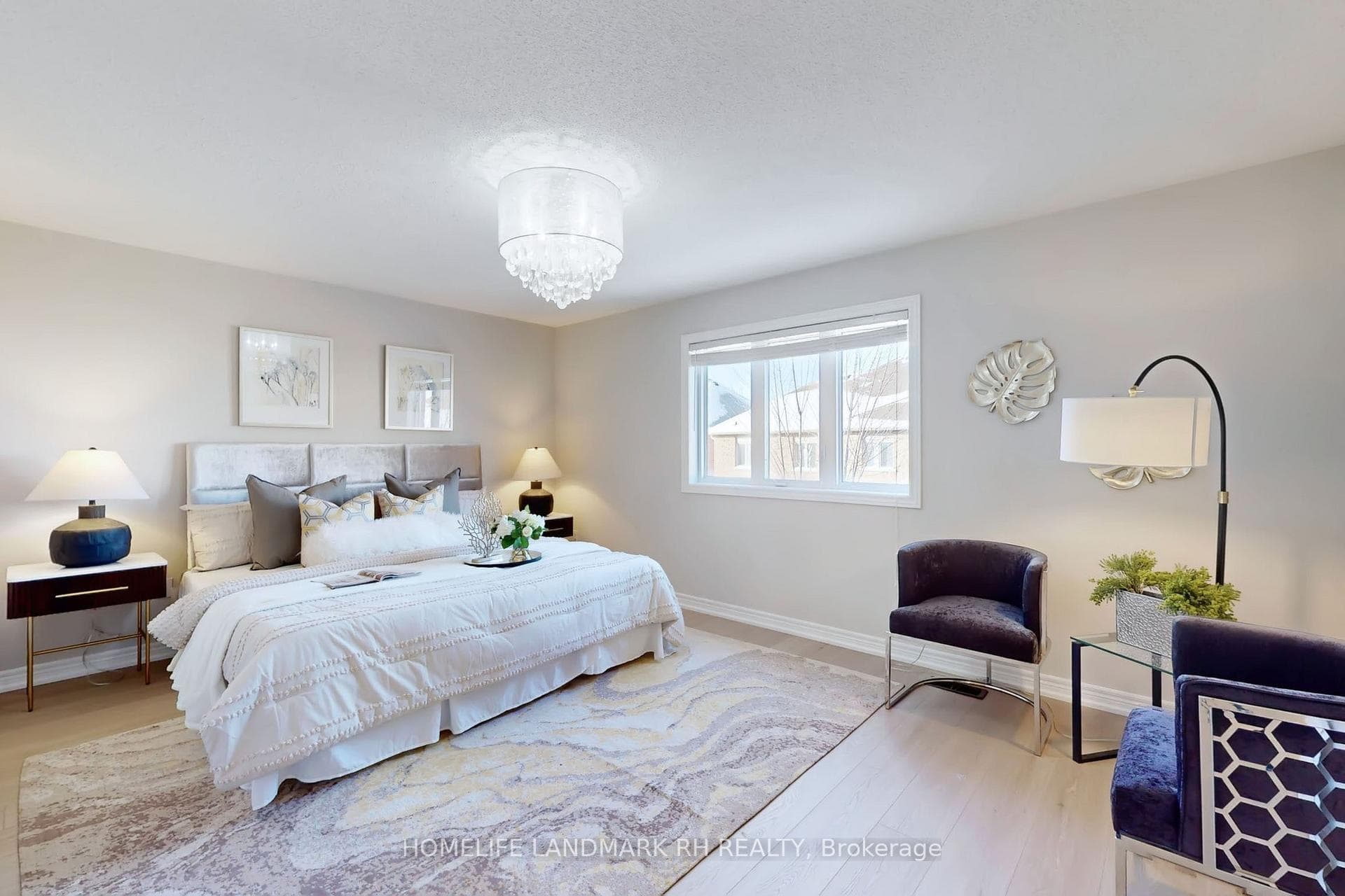 1031 Blackhall Crescent photo 26
