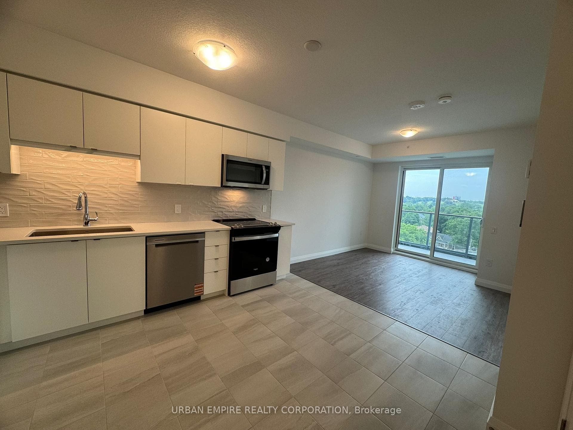 93 Arthur Street Unit 803 photo 11
