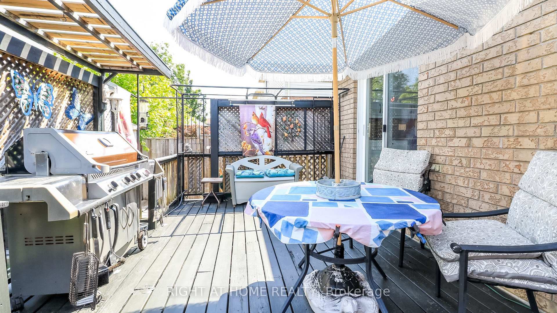 Natural Gas BBQ included